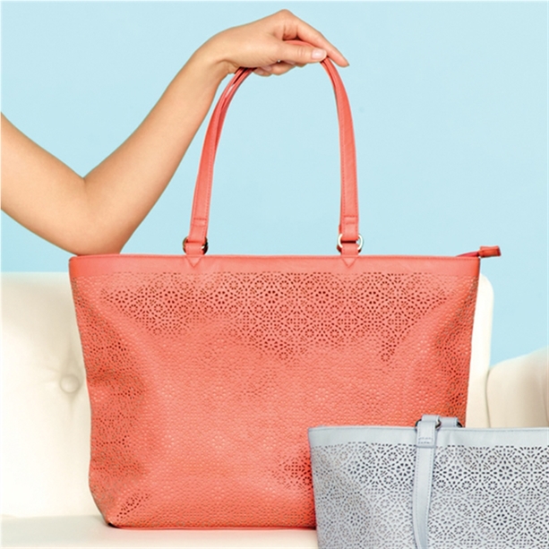 Catalog Avon - Geanta Cassia Geanta Cassia - Catalog Avon