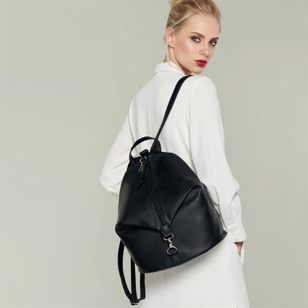 Catalog Avon - Rucsac Midnight Luxe Rucsac Midnight Luxe - Catalog Avon