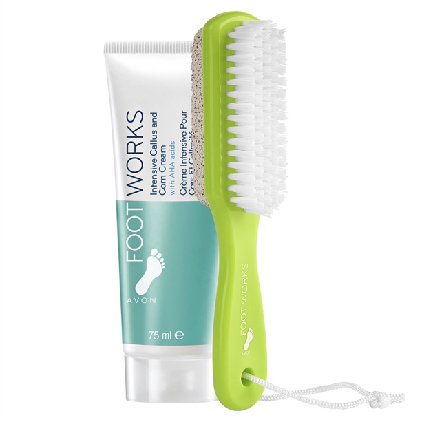 Catalog Avon - Set Crema hidratanta si Perie pentru picioare Footworks Set Crema hidratanta si Perie pentru picioare Footworks - Catalog Avon