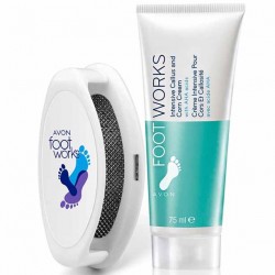 Set Footworks cu crema hidratanta si dispozitiv calcaie