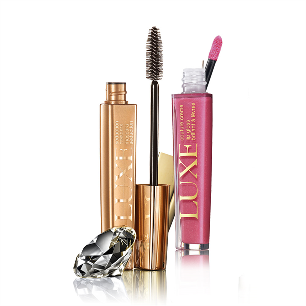 Catalog Avon - Set Mascara pentru volum si Luciu de buze Luxe Set Mascara pentru volum si Luciu de buze Luxe - Catalog Avon