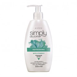 Gel pentru igiena intima Simply Delicate Refreshing cu Vitamina E 